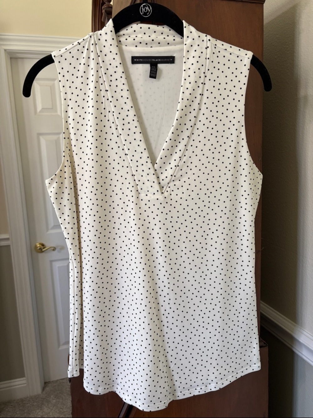 2 White House Black Market Sleeveless Lined V-Neck Tops: Pink White Polka Dot - Picture 9 of 16